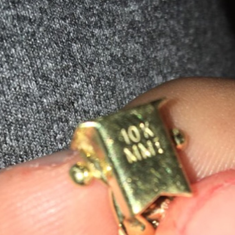 New - Picture 2 of 2